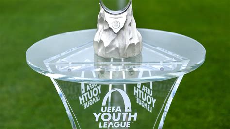 uefa youth league 2021/22